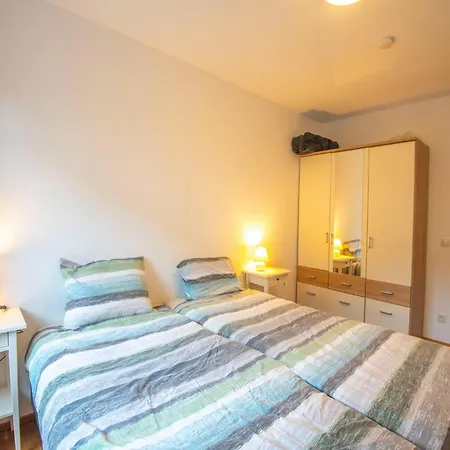 Modern In Brixen Im Thale Near Area Daire