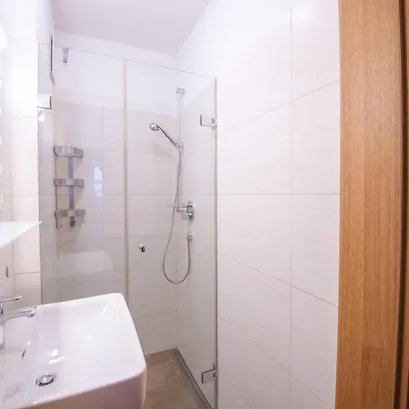 Daire Modern In Brixen Im Thale Near Area *