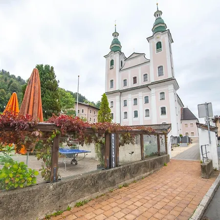 Modern In Brixen Im Thale Near Area *