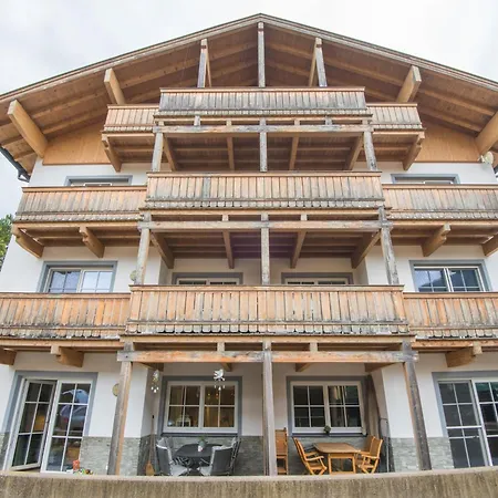 Modern In Brixen Im Thale Near Area 公寓 *