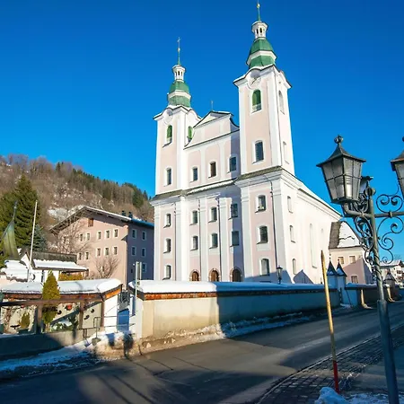 Modern In Brixen Im Thale Near Area