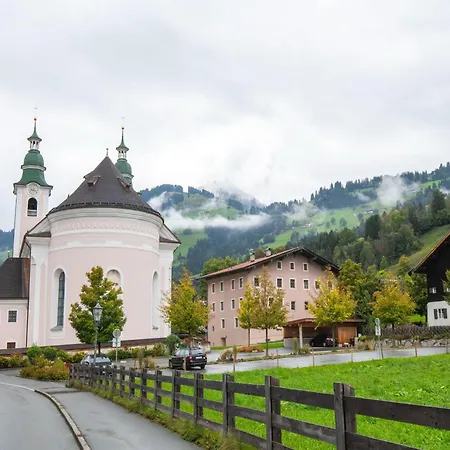 Modern In Brixen Im Thale Near Area *